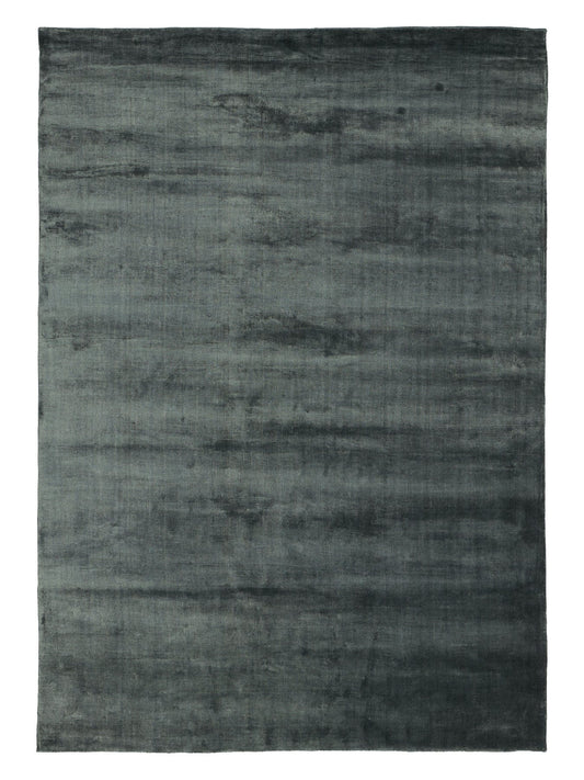 Rug - Size 140 x 200 (Code V4HL)