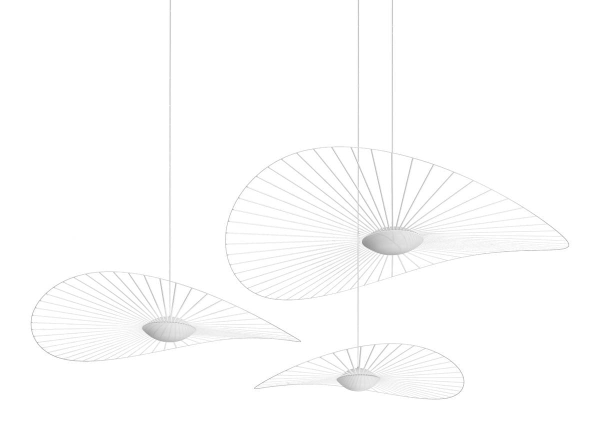 Light Bulb - Black (Code S6KH)