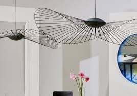 Light Bulb - Black (Code S6KH)