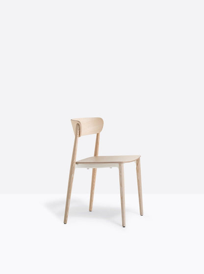 Chair - Wood (Code ZTZC)
