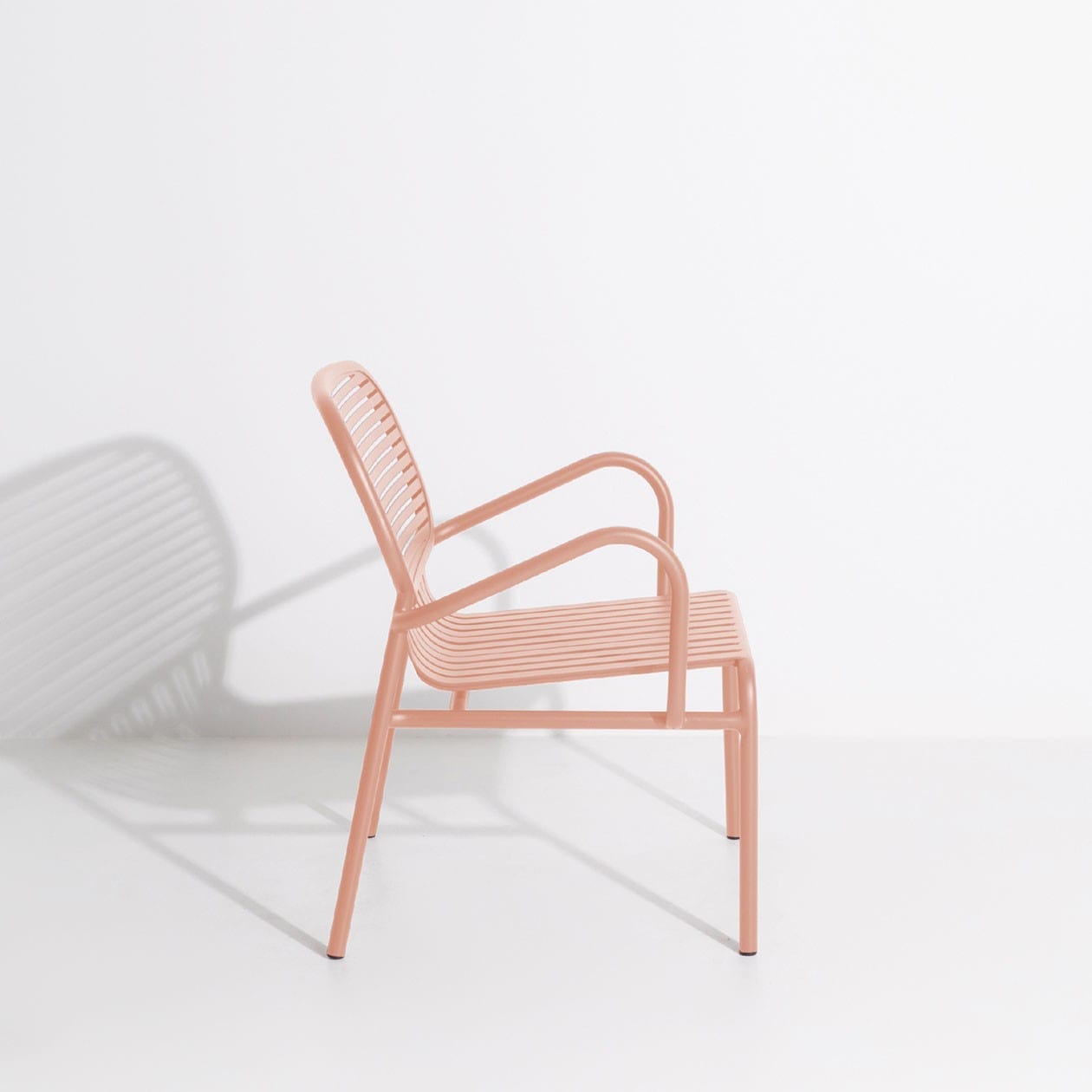 Armchair - Petite Friture - Burgundy