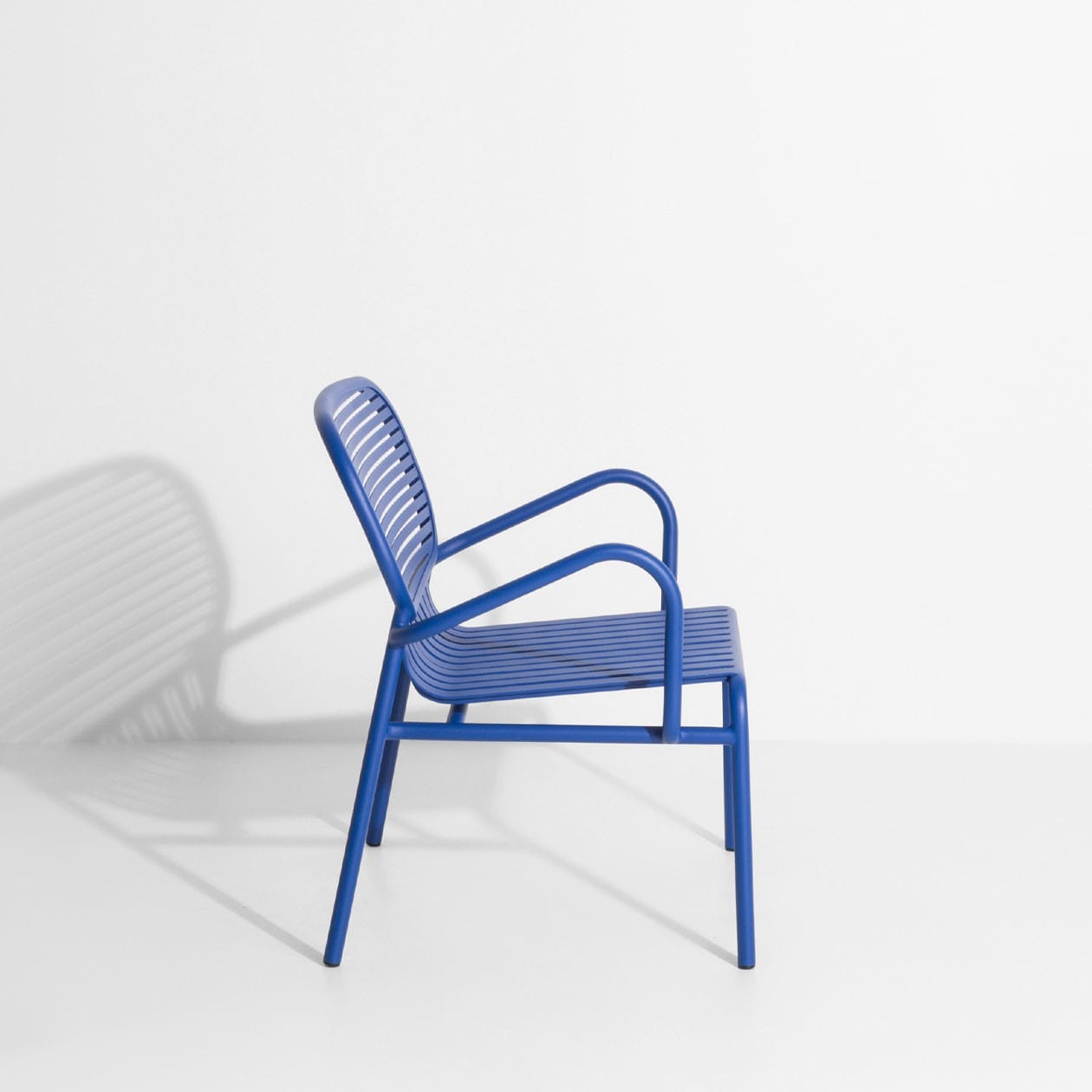 Armchair - Petite Friture - Burgundy