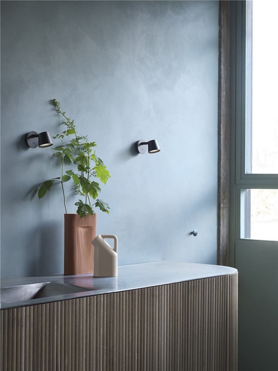 Light Bulb - Black (Code 5TM5)