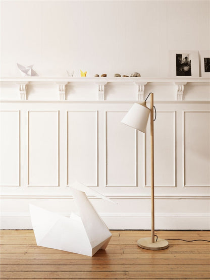Floor Lamp - Muuto - Oak