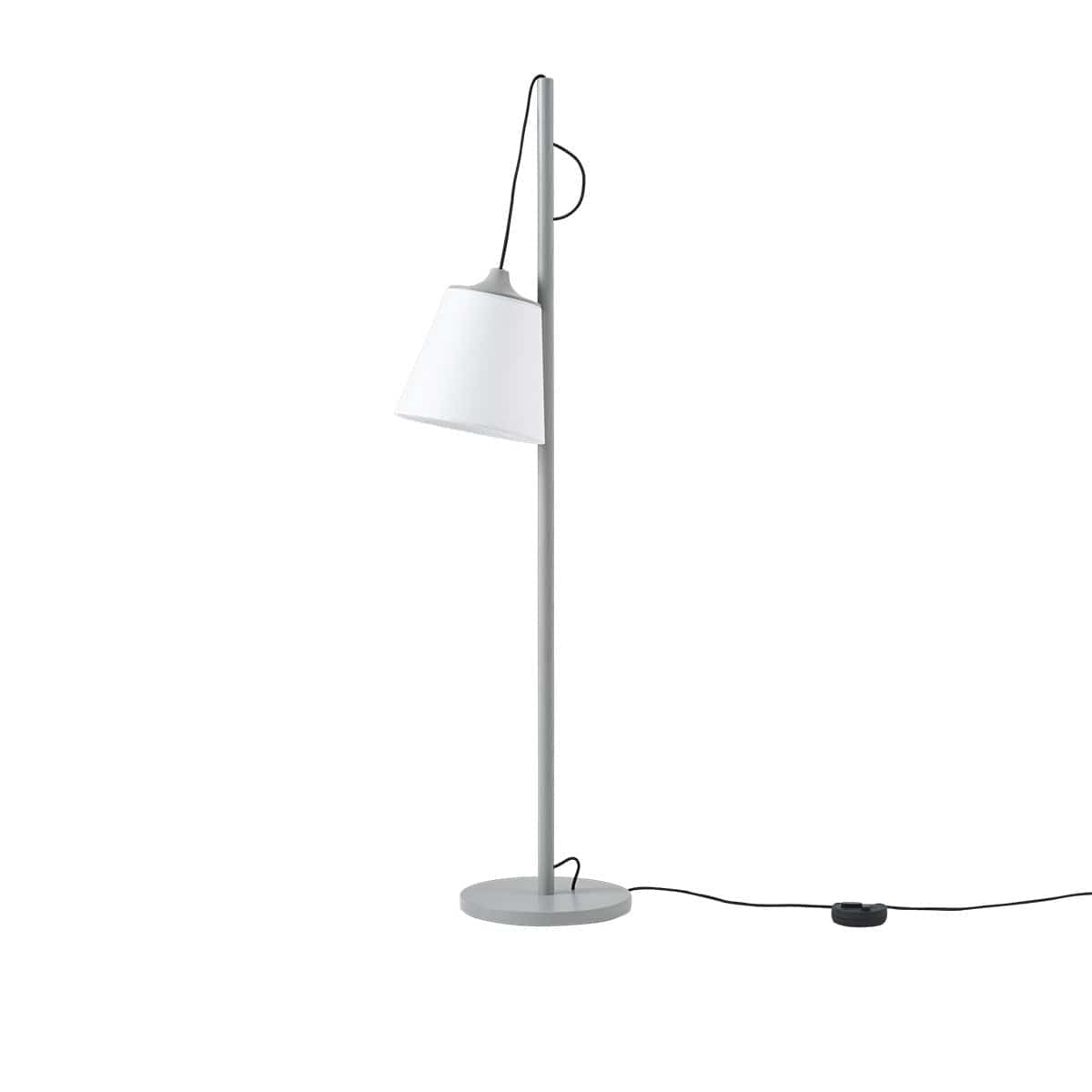 Floor Lamp - Muuto - Oak