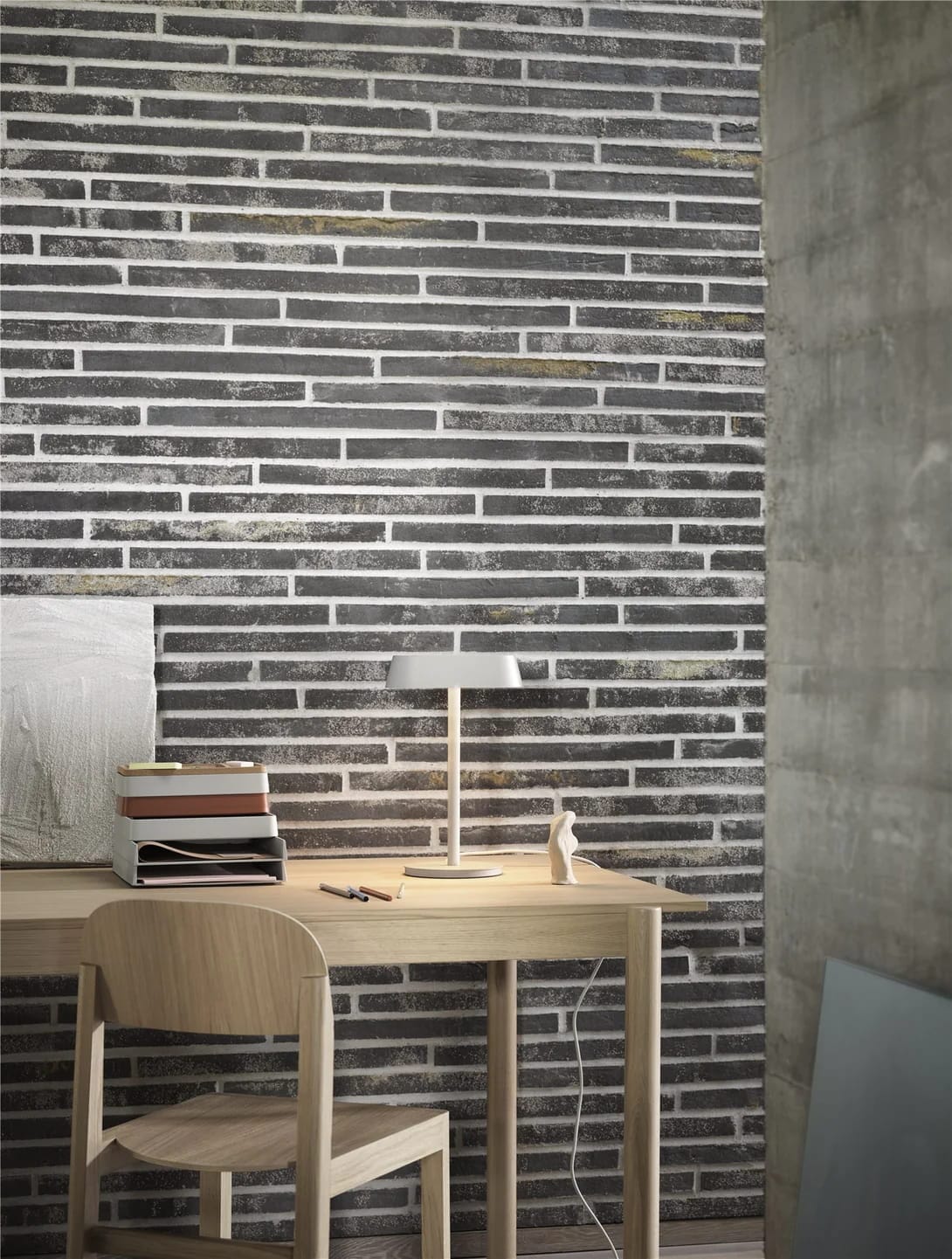 Table - Black (Code 8QCB)