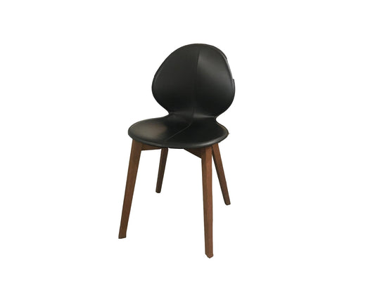 Chair - Wood (Code V2G9)
