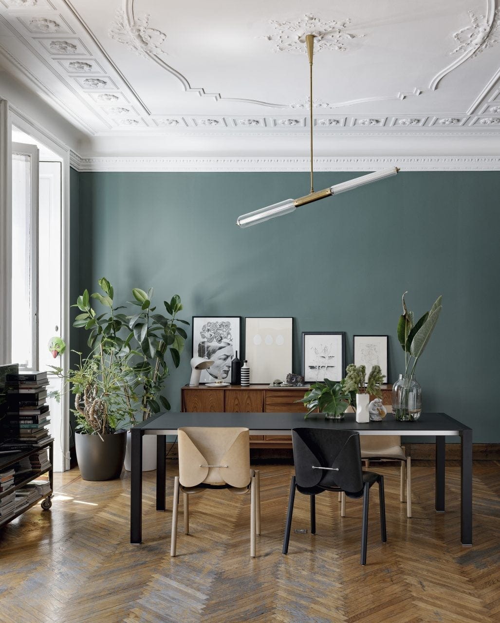 Dining Table - Size 177225271 x 100 x 75