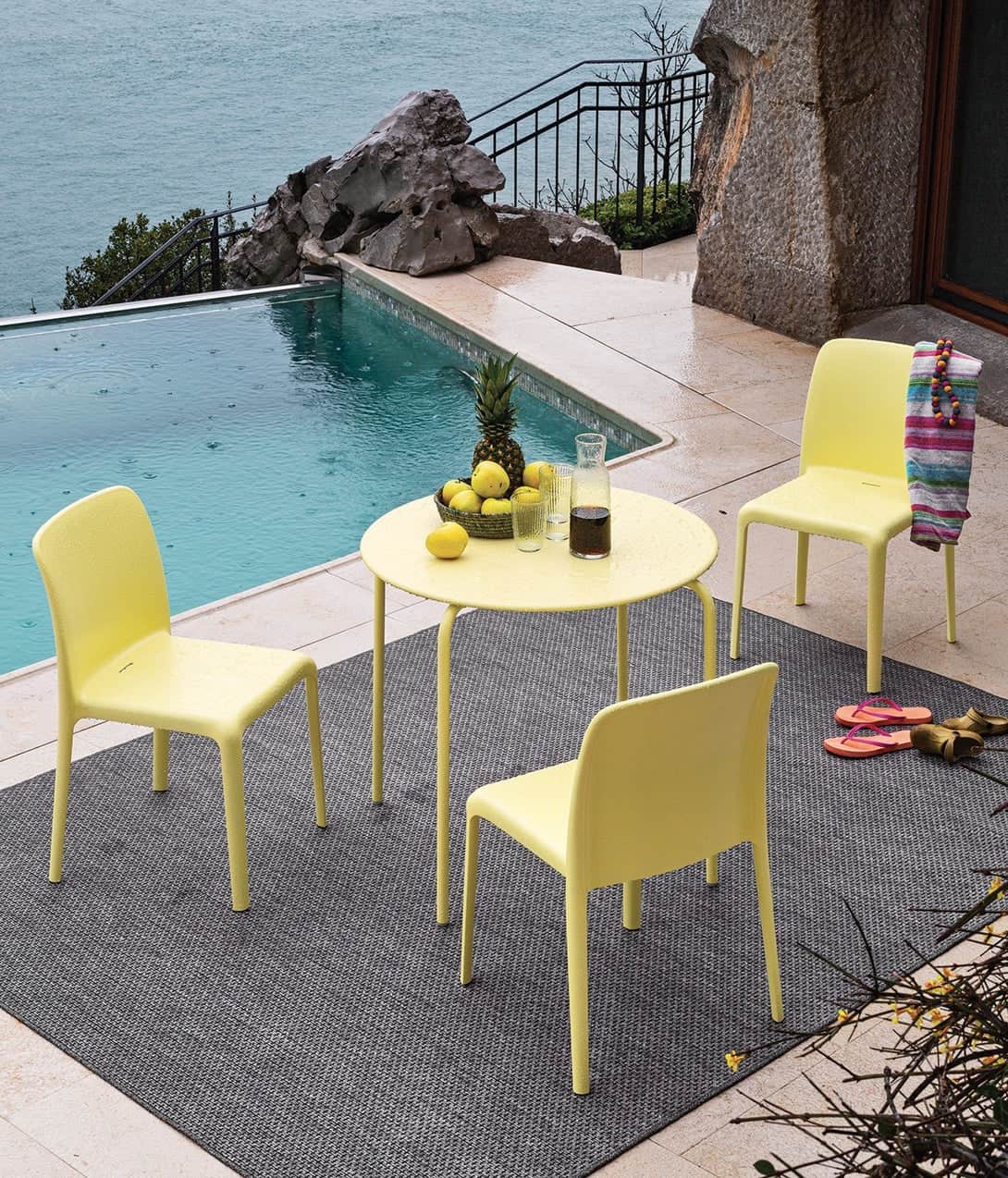 Chair - Red (Code FFTN)