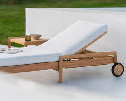 Chaise Lounge - Wood