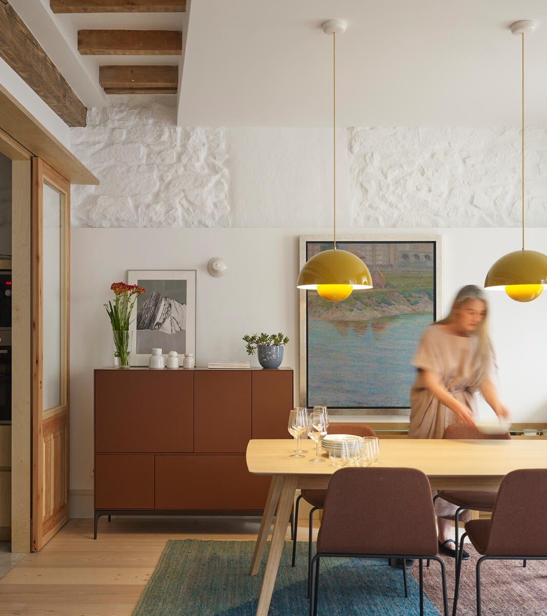 Dresser - Treku Indian (Code 4Y4L)