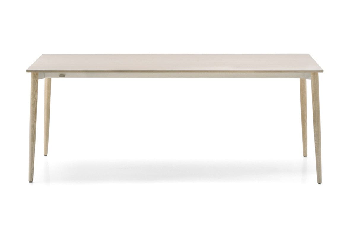 Dining Table - Oak (Code F643)