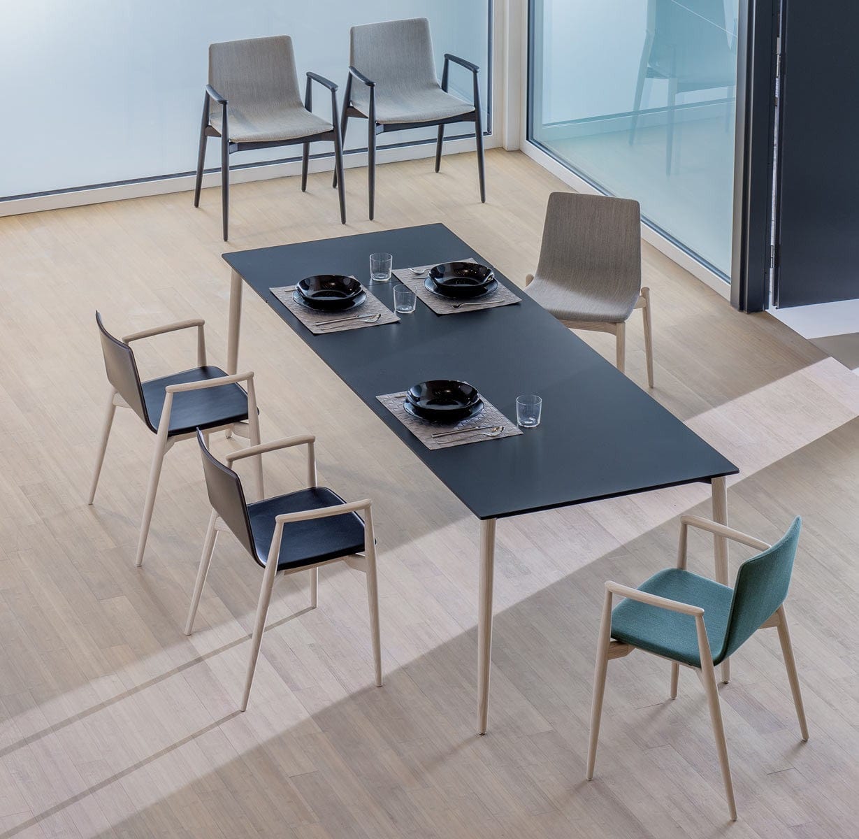 Dining Table - Oak (Code F643)