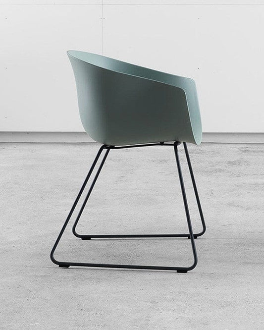 Chair - Metal (Code 9U9F)