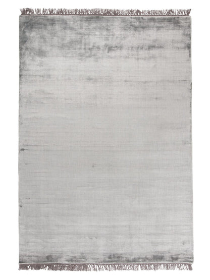 Rug - Size 140 x 200