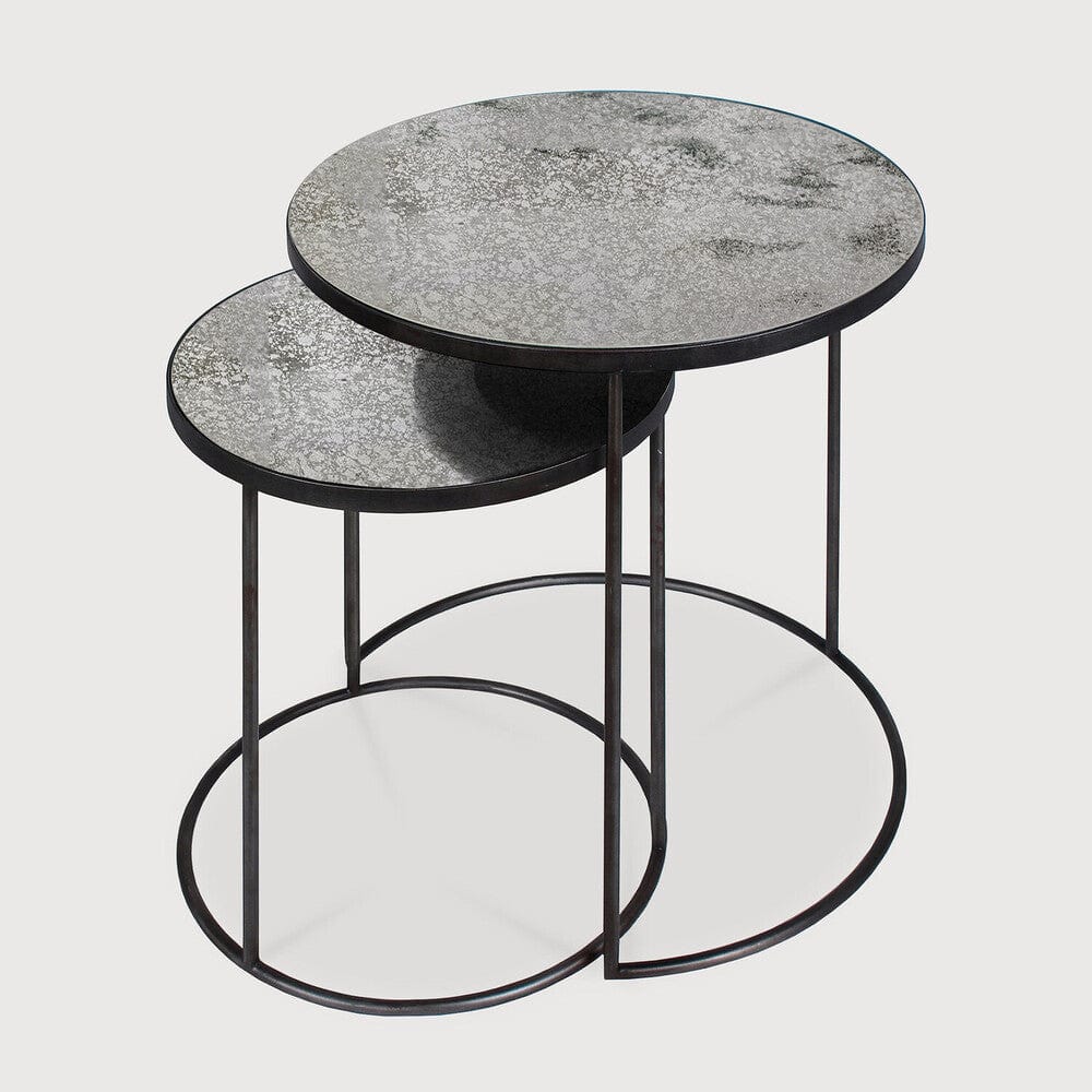 Side Table - Size 4356 x 4356