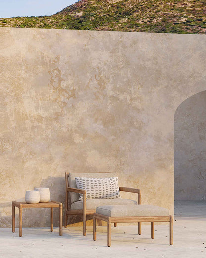 Sofa - White (Code DVYV)