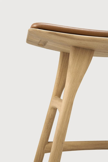 Stool - Oak (Code ANMU)