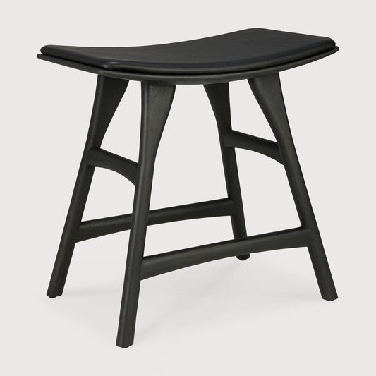 Stool - Black (Code 4PL6)