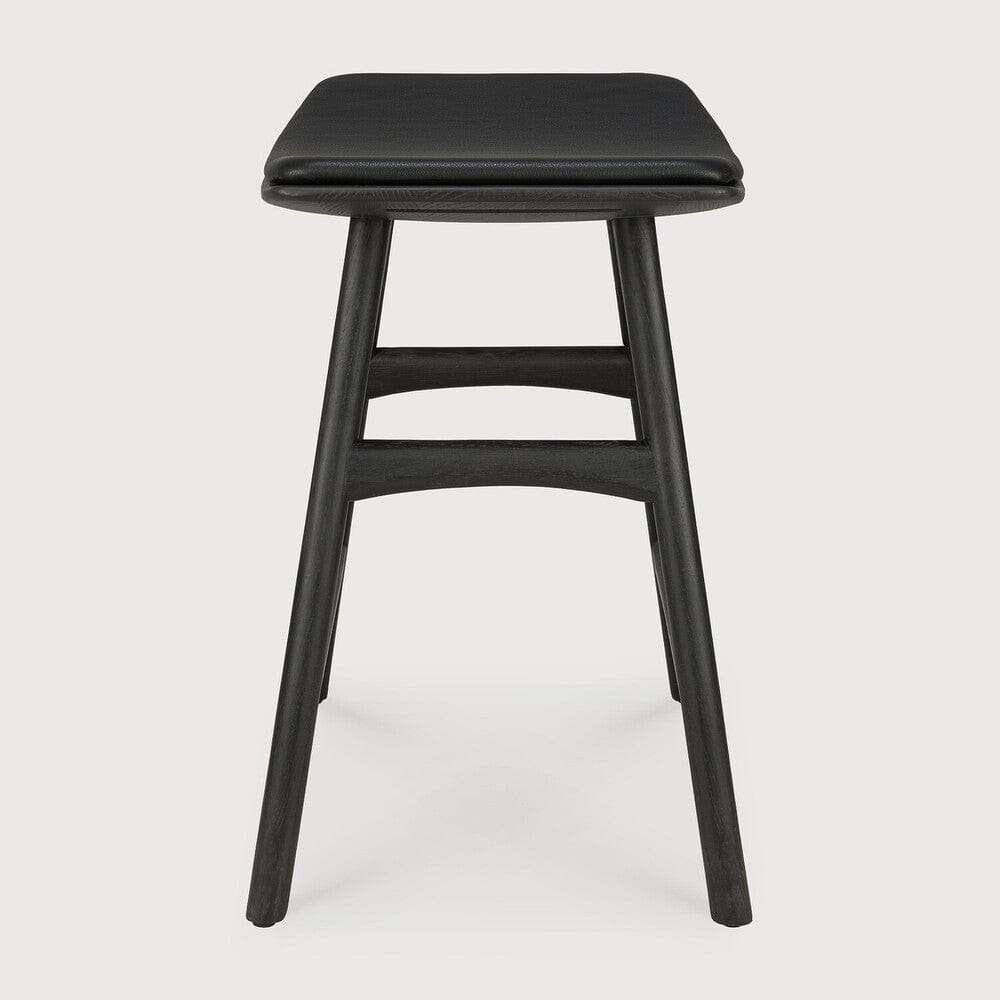 Stool - Black (Code 4PL6)