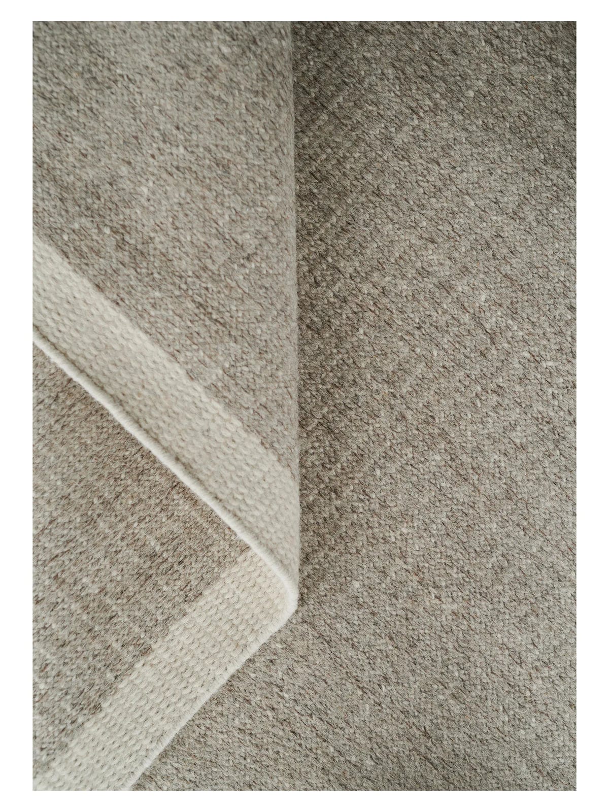 Rug - Size 140 x 200 (Code N85Y)