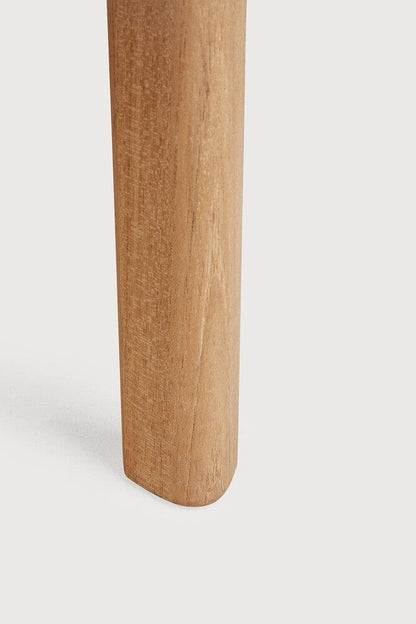 Table - Size 125 x 125 x 76