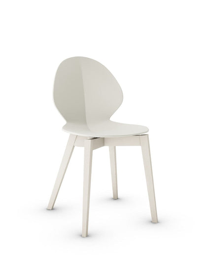 Chair - Wood (Code BFG8)