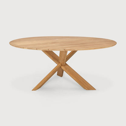 Table - Size 136 x 136 x 76