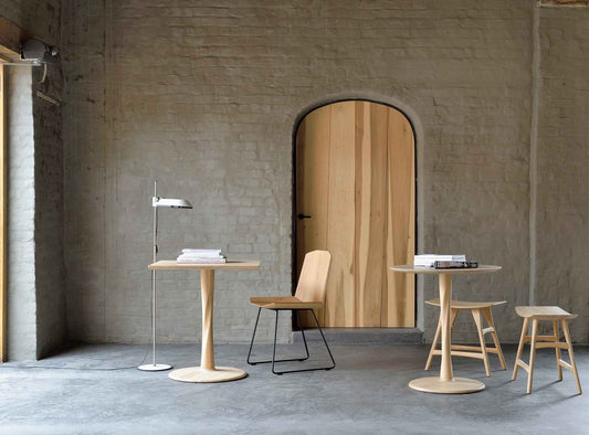 Side Table - Oak (Code CW8E)